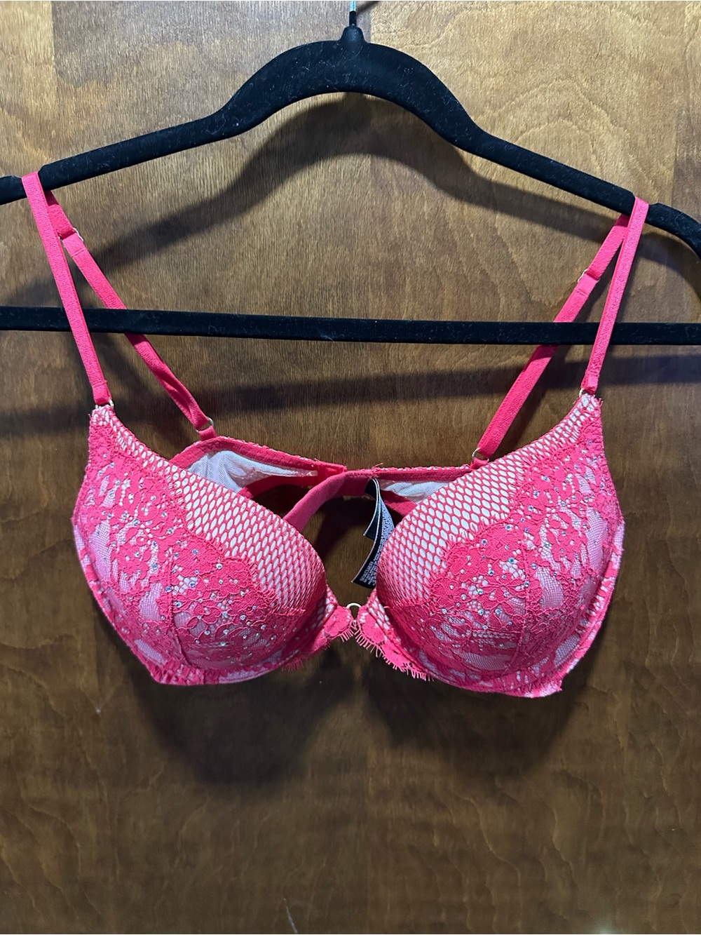 Victoria's Secret Very Sexy Hot Pink Lace Push-Up Bra 34C Rhinestone